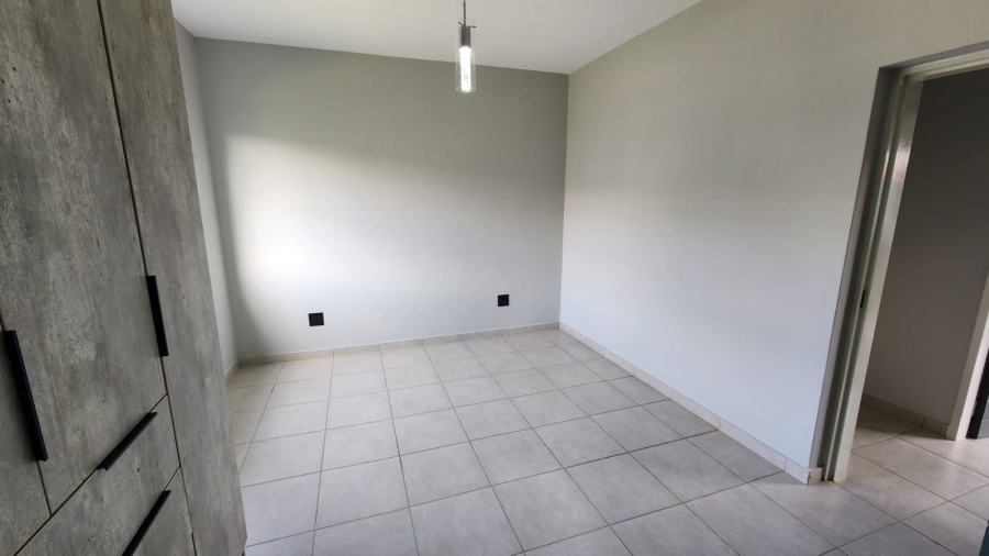 To Let 3 Bedroom Property for Rent in Waterval East North West